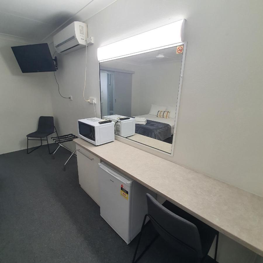 Sun City Motel Bundaberg Buitenkant foto